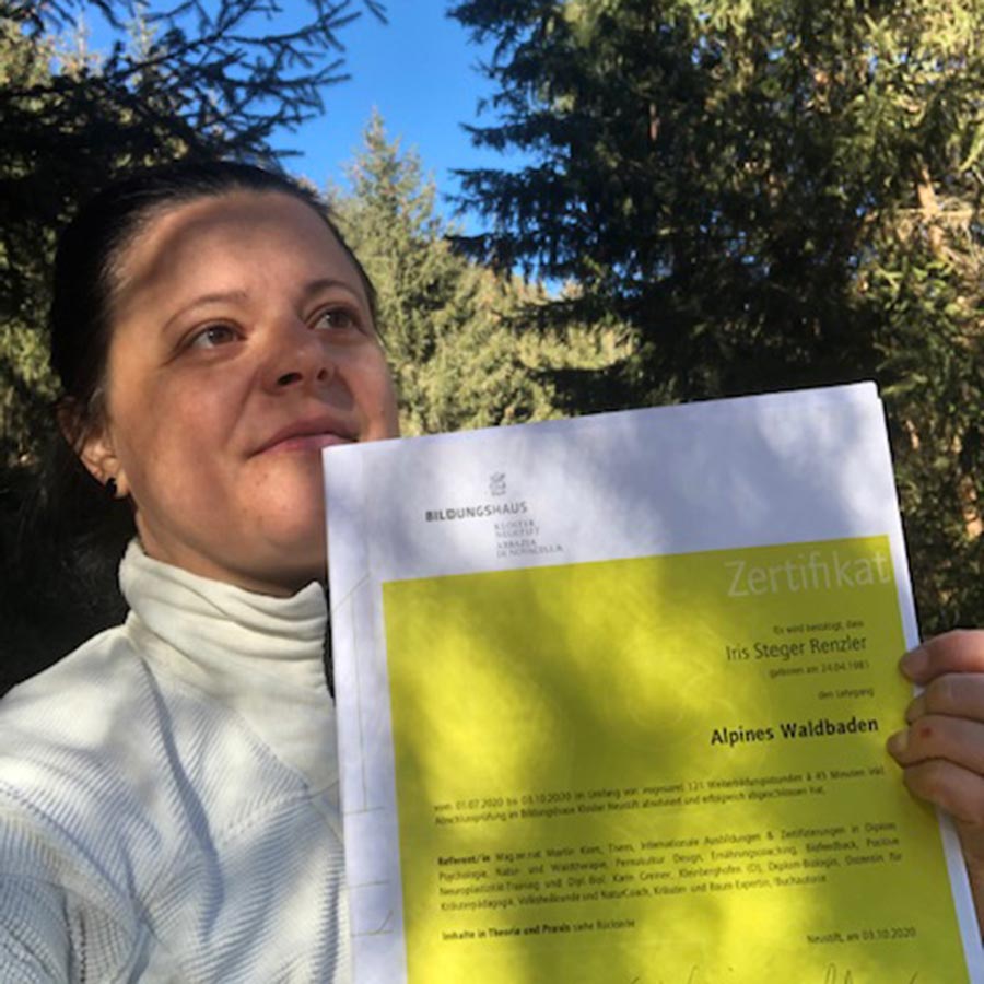 Waldbaden mit Iris im Gsiesertal