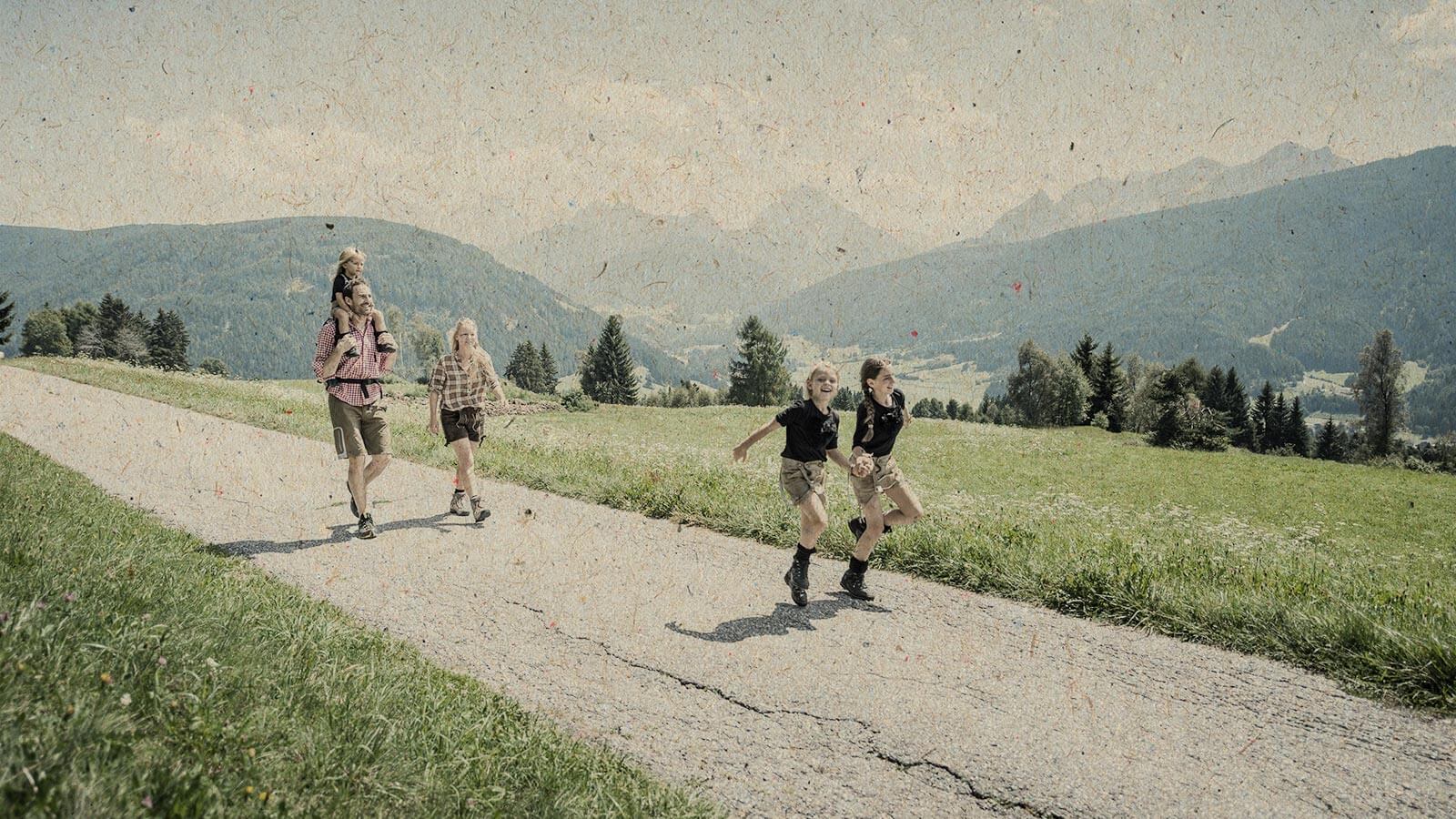 Familienausflug - Spaziergang im Grünen