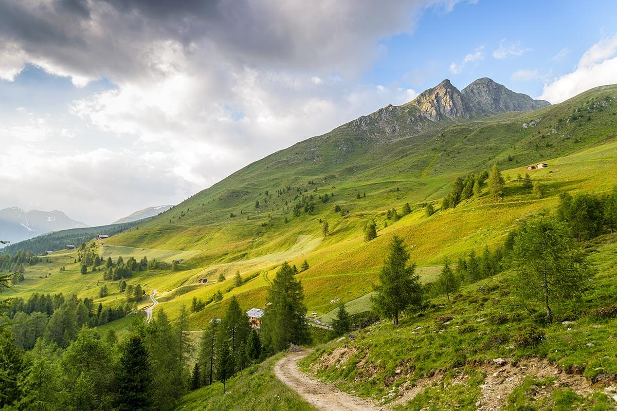 Natur spüren - Zurück zur Urspünglichkeit - Berglandschaft