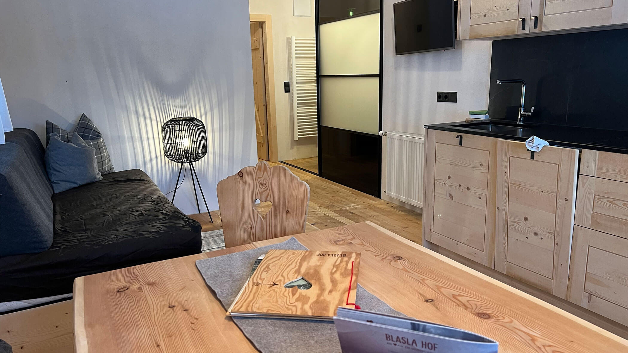 Hörneckele living room